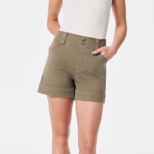Spanx New Twill Trouser Tuscan Olive Women's Shorts, Medium.